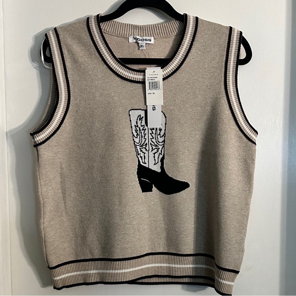 NWT VIGOSS COZY WESTERN COWBOY BOOT GRAPHIC SWEATER VEST - Picture 4 of 4